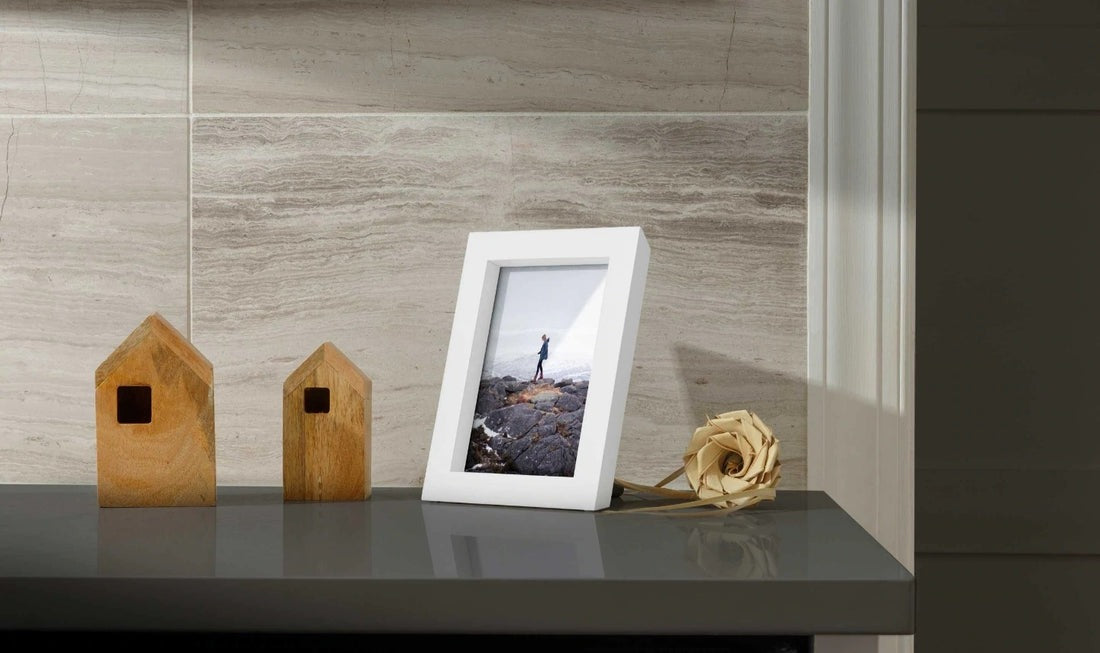 Twelve South PowerPic Wireless Charger Picture Frame - White (Certified Refurbished)