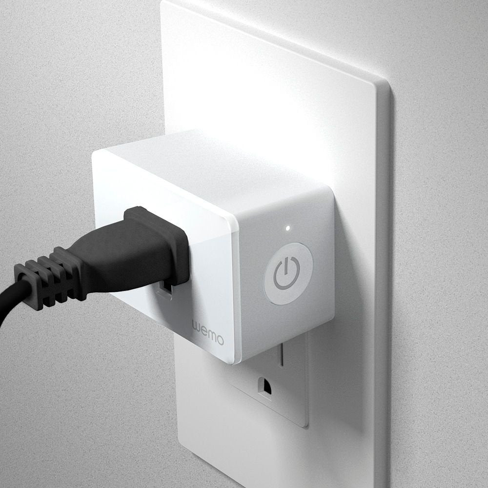 WeMo WIFI Smart Plug (WSP080) - White (Certified Refurbished)