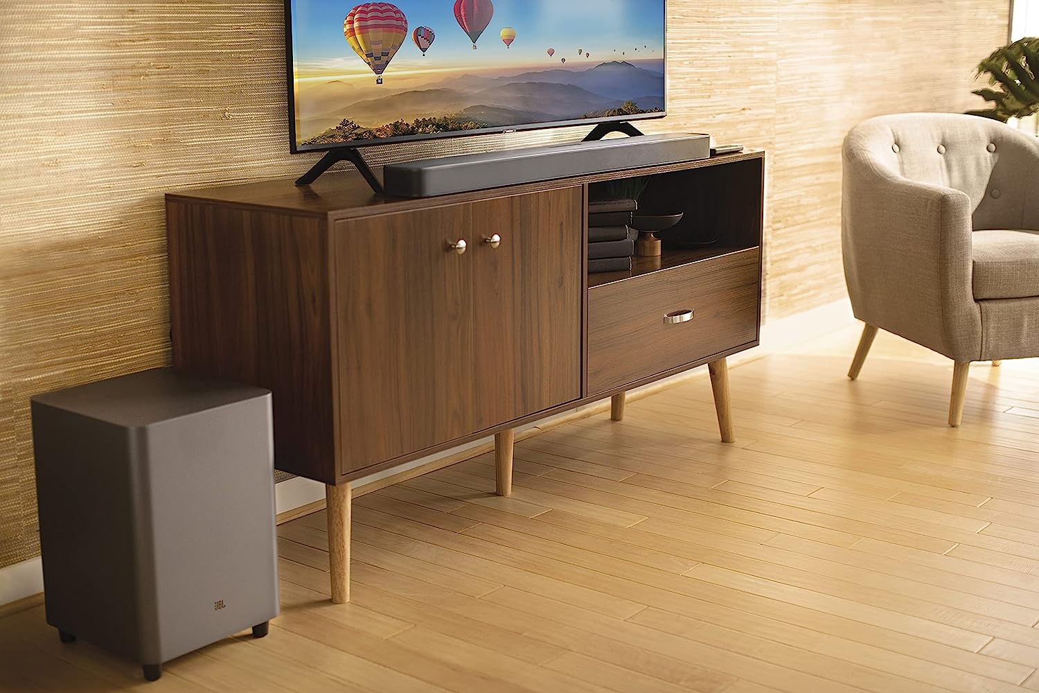 JBL 5.1-Channel Soundbar System with 10" Wireless Subwoofer - Black (New)