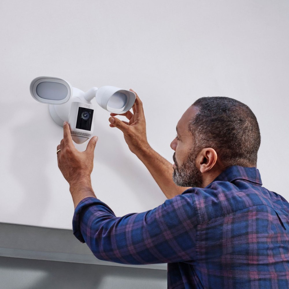 Ring Floodlight Cam Wired Pro Outdoor Wireless Surveillance Camera - White (New)