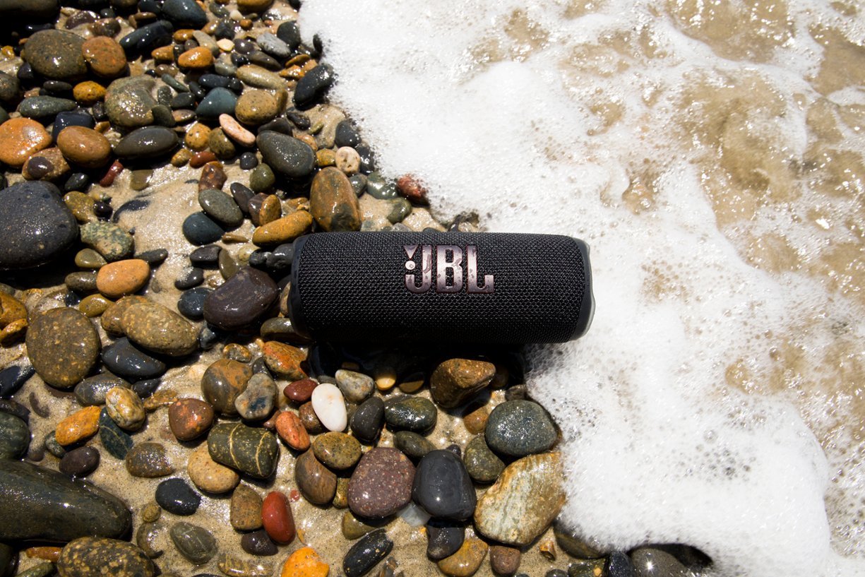 JBL FLIP 6 Portable Wireless Bluetooth Speaker IP67 Waterproof - TT - Black (Pre-Owned)