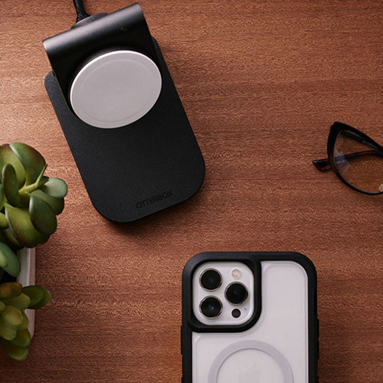 OtterBox MagSafe Charging Stand (15W) - Phantom Night (Black) (New)