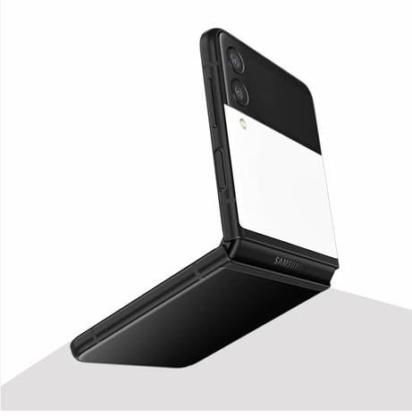 Samsung Galaxy Z Flip3 5G Bespoke Edition 256GB (Unlocked) - White/Black (Pre-Owned)