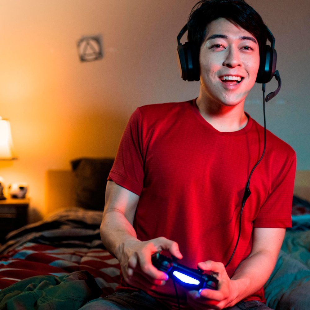 Astro Gaming A10 Wired Stereo Gaming Headset for PS4 & PS5 - Black / Blue (Renewed)