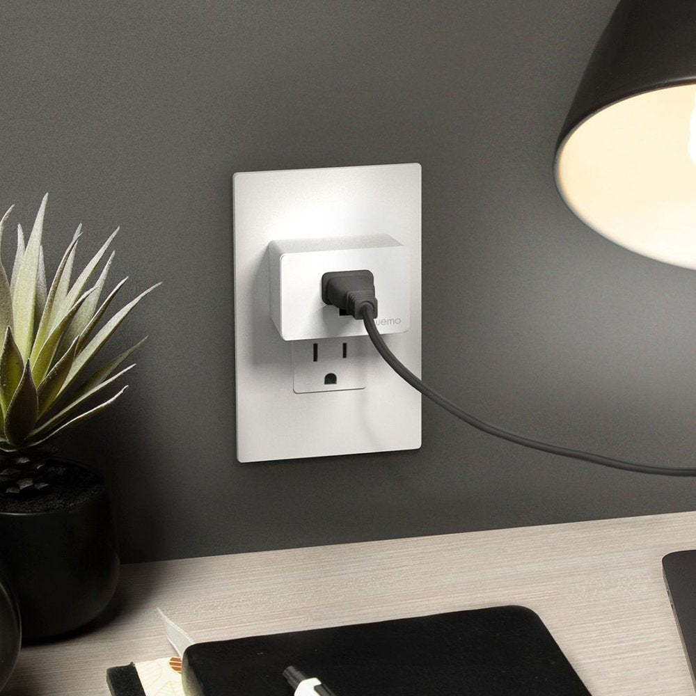 WeMo WIFI Smart Plug (WSP080) - White (Certified Refurbished)
