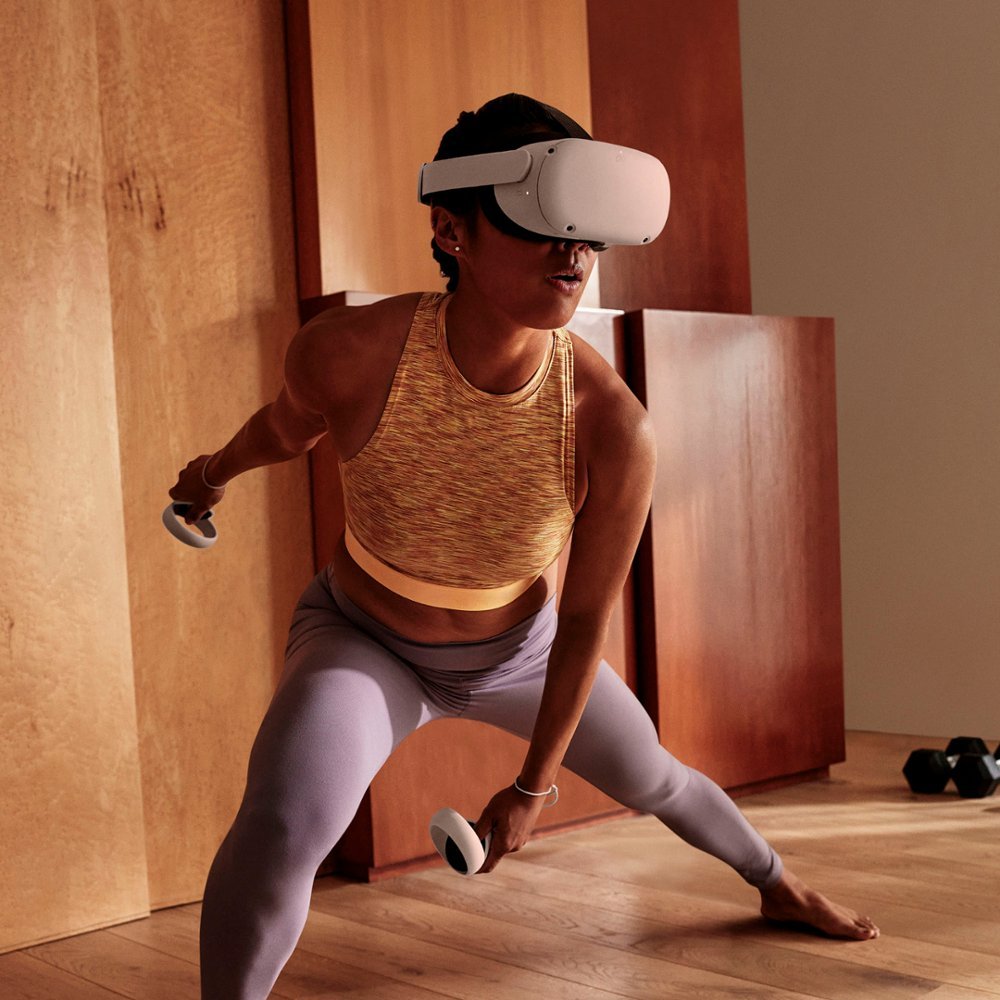 Oculus Quest 2 Advanced All-In-One Virtual Reality Headset - 256GB - White (Refurbished)
