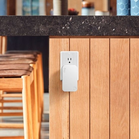 Ring Alarm Range Extender (2nd Gen) - White (Certified Refurbished)