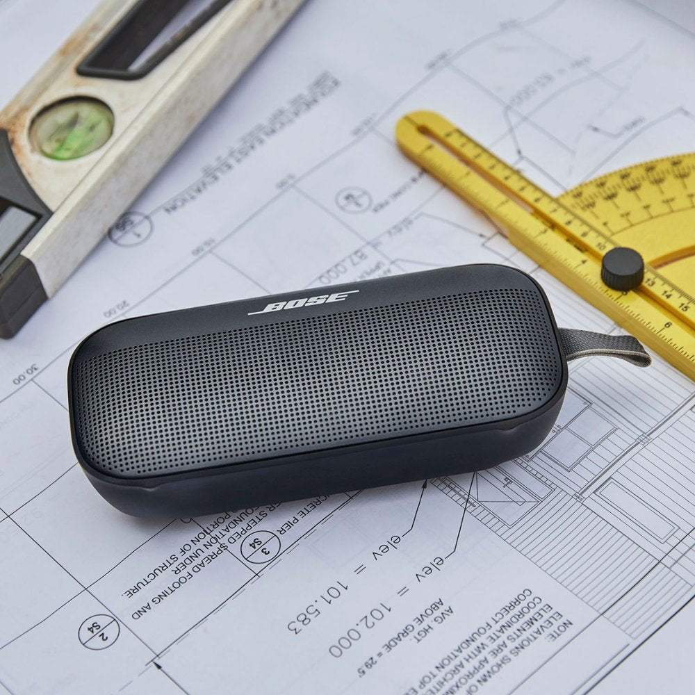 Bose SoundLink Flex Portable Bluetooth Speaker with Waterproof/Dustproof - Black (Refurbished)