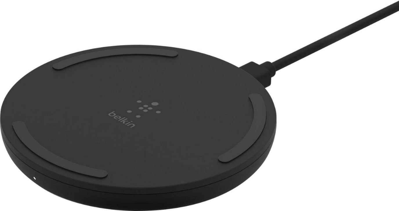 Belkin Quick Charge Wireless Charging Pad 15W Qi-Certified Charger Pad - Black (Refurbished)